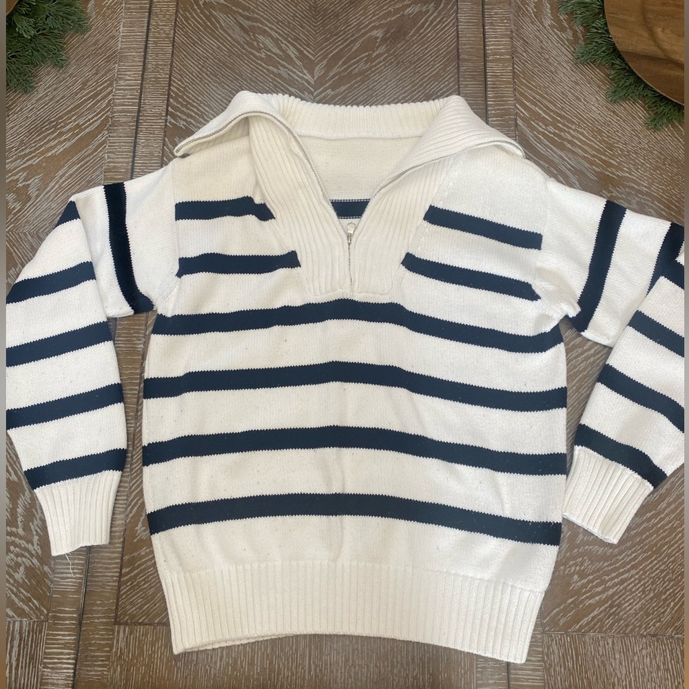 2.7 AUGUST APPAREL Black & White  Striped Sweater